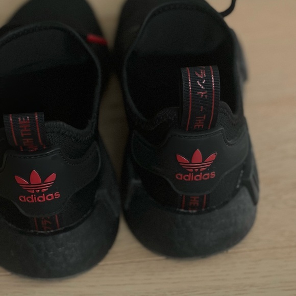 Adidas NMD R1 Black/Red Size US6.5 Womens - Picture 2 of 4
